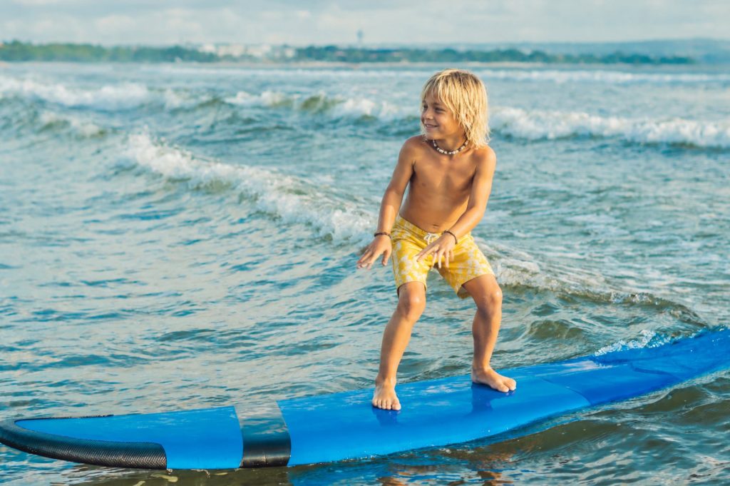 Cours enfants – école de surf Nice