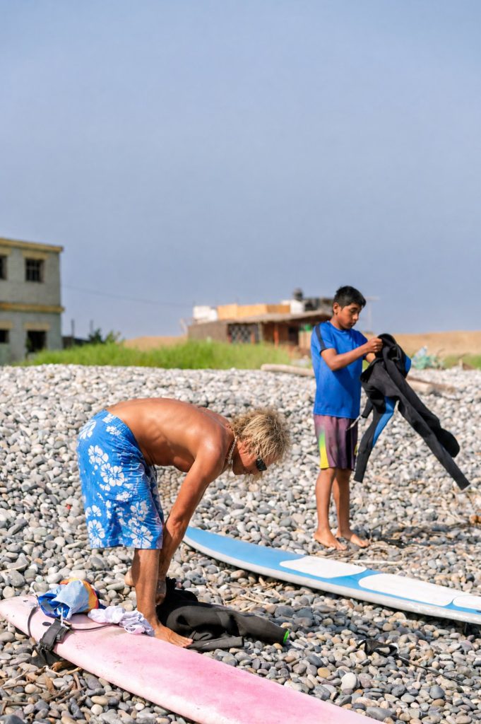 Préparation des planches – école de surf Nice