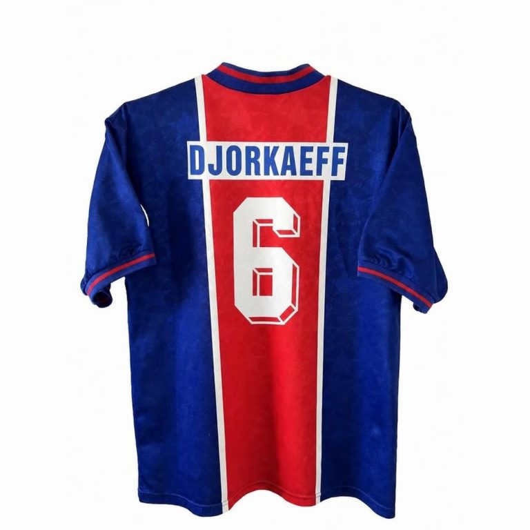 Maillot original PSG domicile 1995-1996, dos floqué Djorkaeff 6